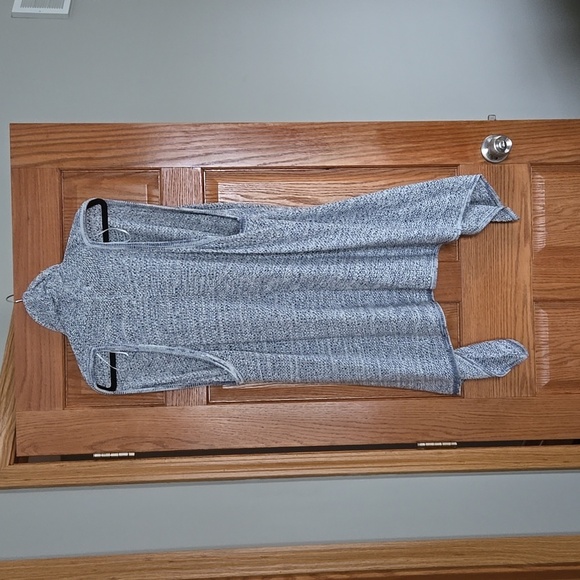 Olive + Oak Knit Waterfall Sleeveless Duster Shawl Cardigan size XS - Picture 8 of 10